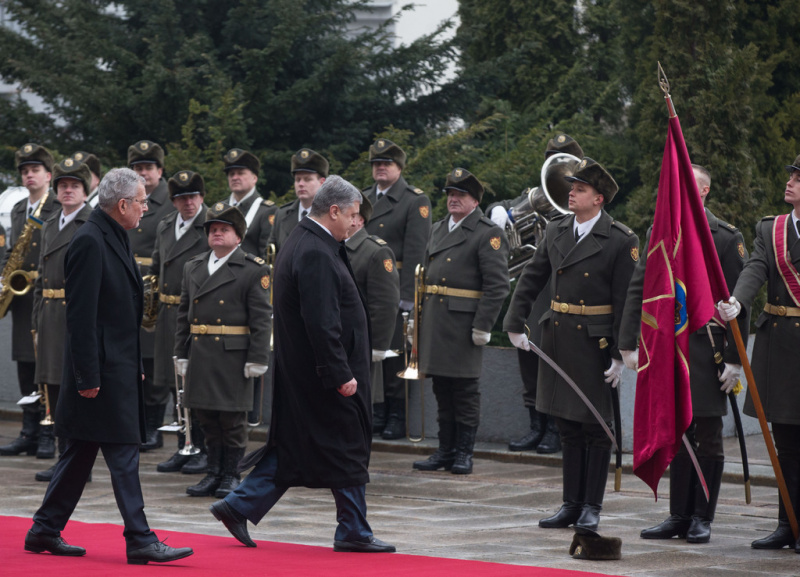 Порошенко розпочав зустріч із президентом Австрії